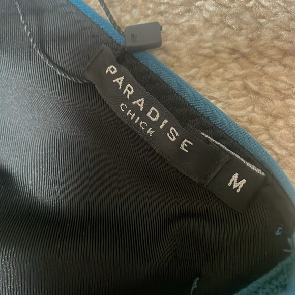 Paradise Chick Teal Top - Picture 3 of 3